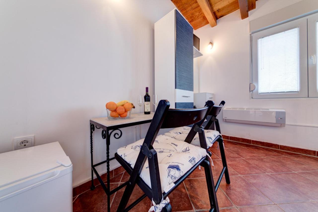 Oasis Seaside Apartment Budva